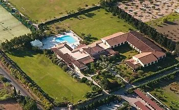 Club Hotel